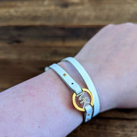 Michael Kors White Double-Wrap Leather Bracelet - Picture 6 of 10